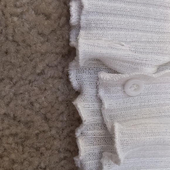 crop top - Picture 5 of 7